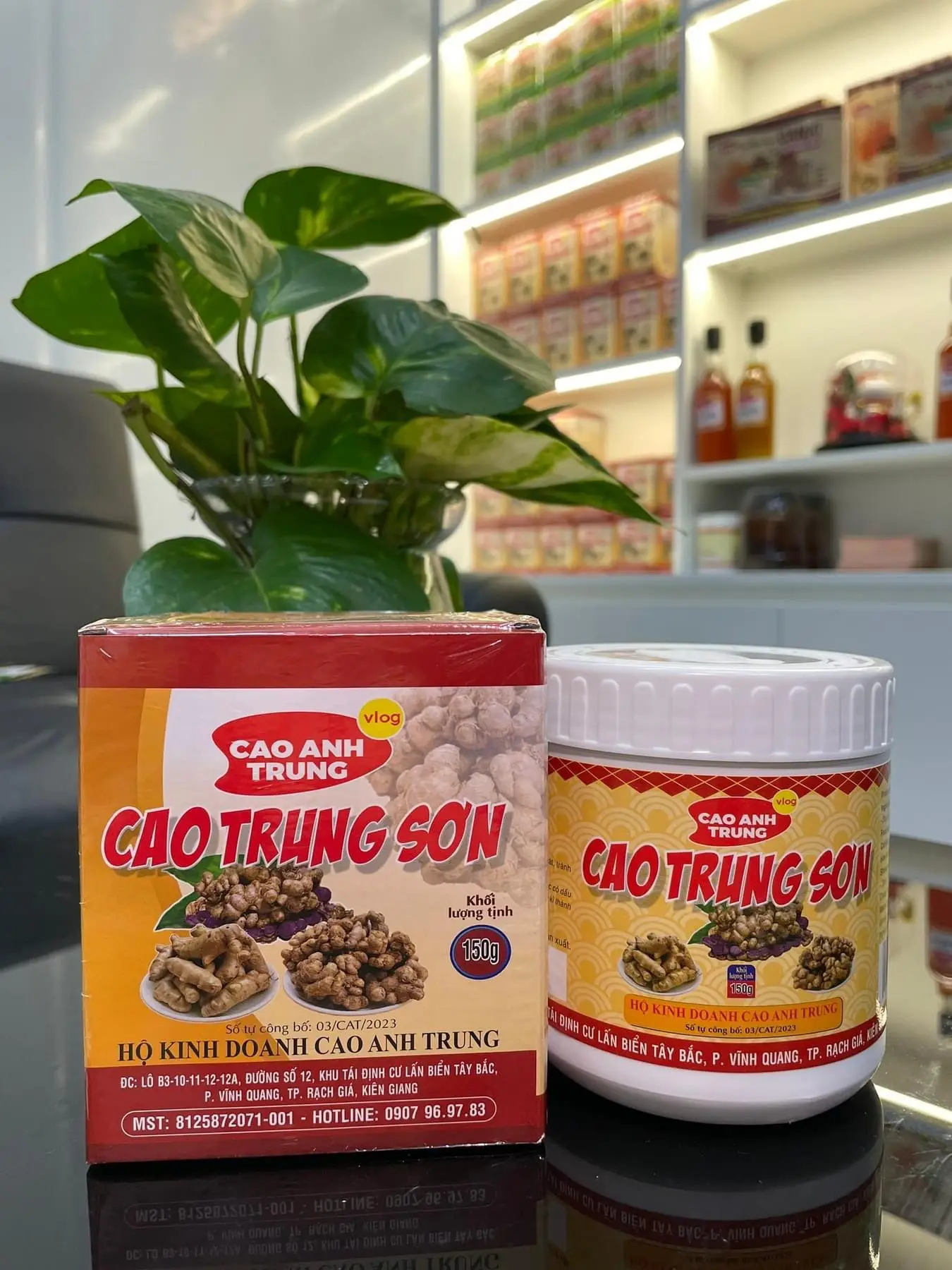 Bột ngải đen hỗ trợ giảm đau bụng kinh an toàn, lành tính 3 Bột ngải đen loại 150g chính hãng tại Cao Trung Sơn
