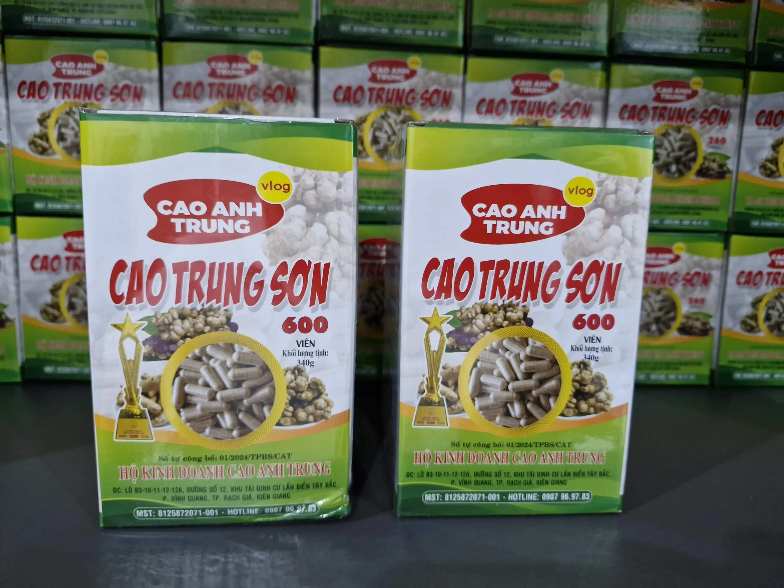 Vì sao nên dùng viên uống ngải đen thay cho củ tươi? 3 Viên uống Cao Trung Sơn có chứng nhận vàng